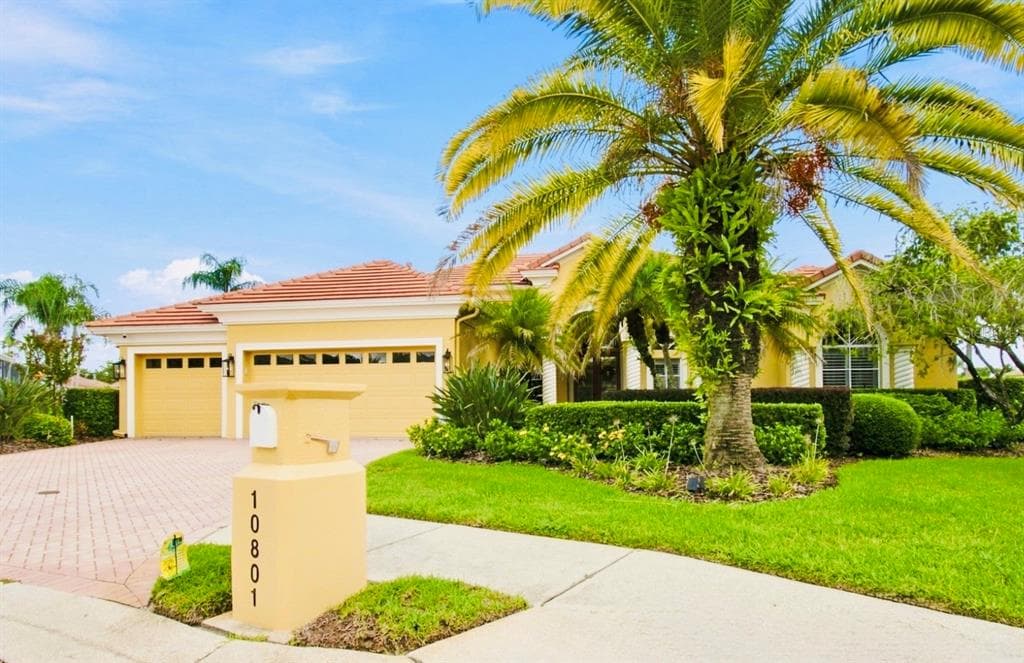 10801 BARBADOS ISLE DRIVE