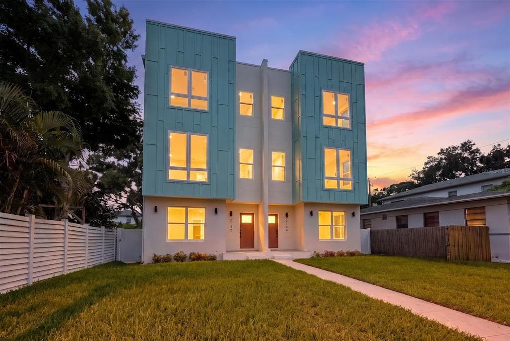 2142 5TH AVENUE N ST PETERSBURG, FL 33713