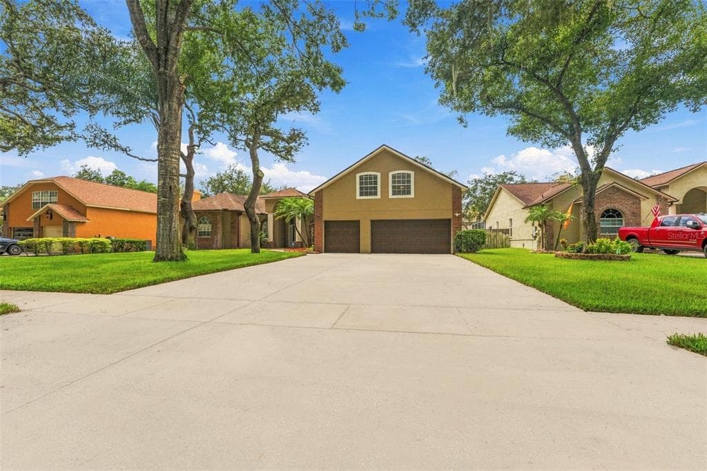 2561 REGAL RIVER ROAD
