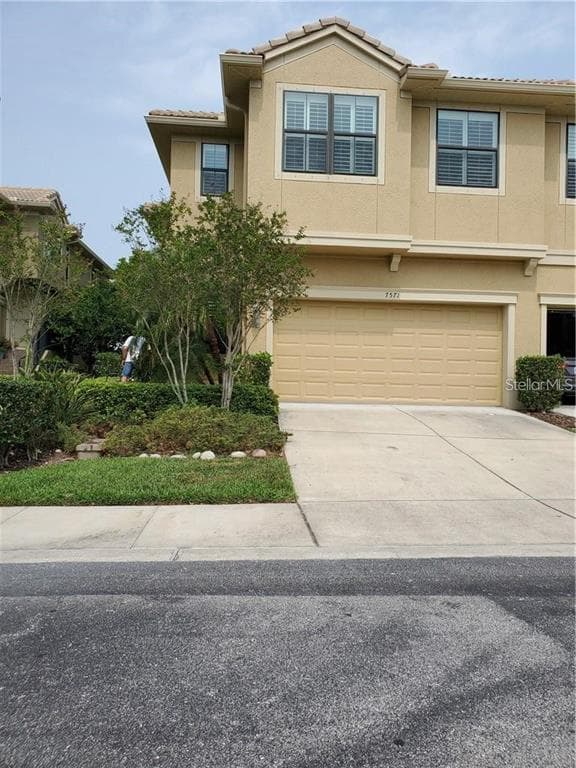 7571 CAPONATA BOULEVARD SEMINOLE, FL 33777