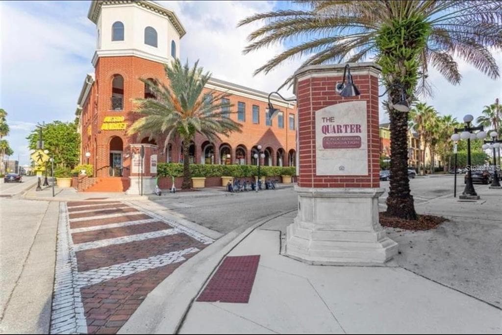 1810 E PALM AVENUE UNIT 1314 TAMPA, FL 33605