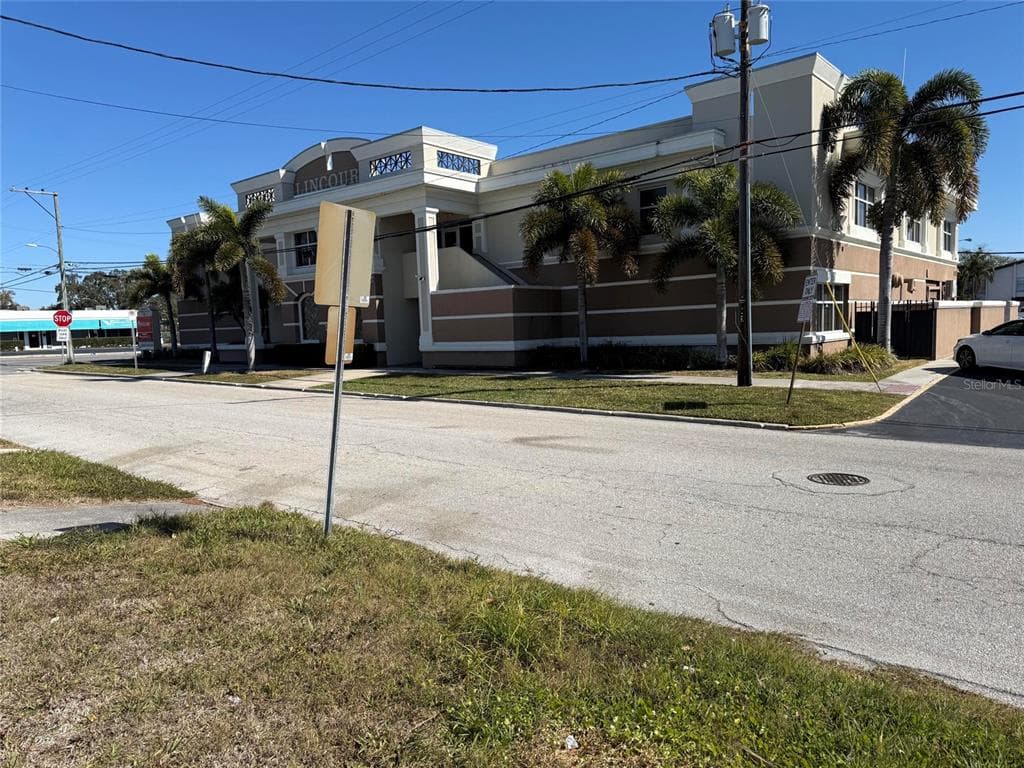 501 S LINCOLN AVENUE UNIT 101 CLEARWATER, FL 33756